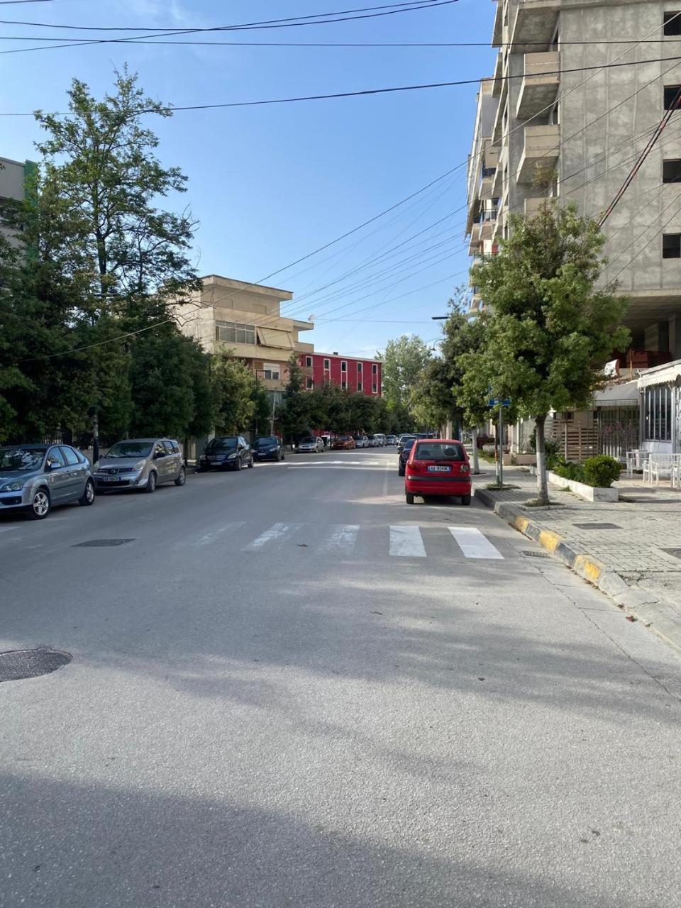 Liam Apartments Vlore Bagian luar foto